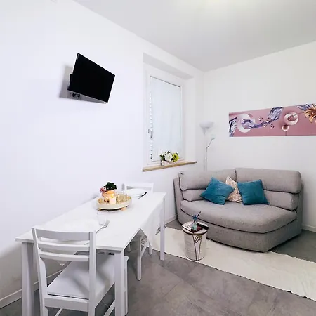 Casa Verdi 37 Acquamarina Apartament *